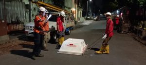 Survey GPR dilakukan pada malam hari di Jakarta.