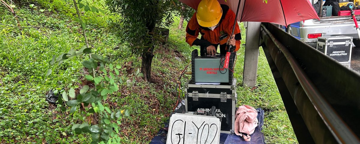 Survey Geolistrik untuk Proyek HDD Crossing Tol